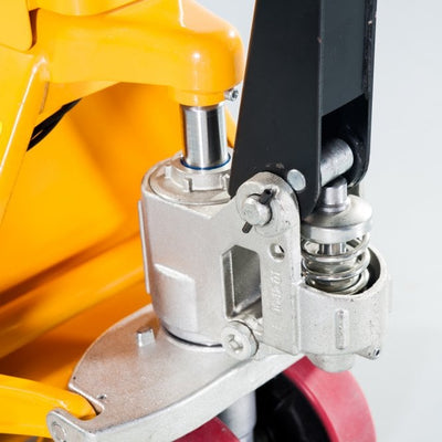 Weighing Scale Pallet Truck, 2500kg Capacity, 540 x 1150mm Forks
